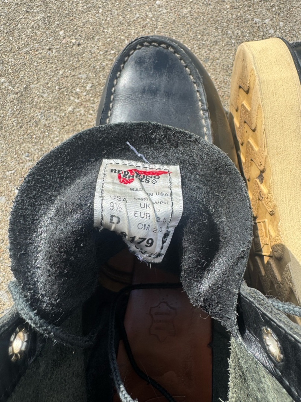Red Wing 6” Black Leather Moc Toe 9 1/2 D - Picture 7 of 7